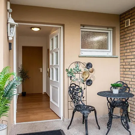 דירה Cozy - Near The Park